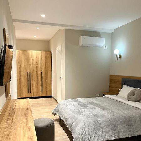 Mili Hotel Berat Eksteriør billede