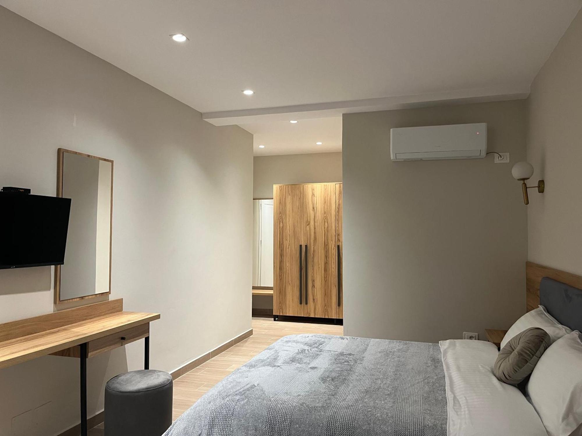 Mili Hotel Berat Eksteriør billede